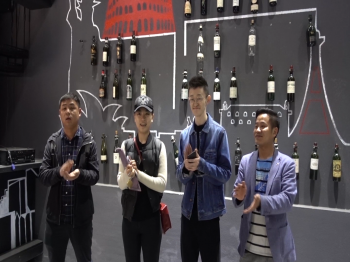 三里屯酒吧