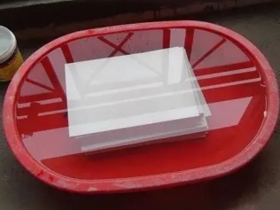家庭裝修鋪瓷磚前為什么要泡水?